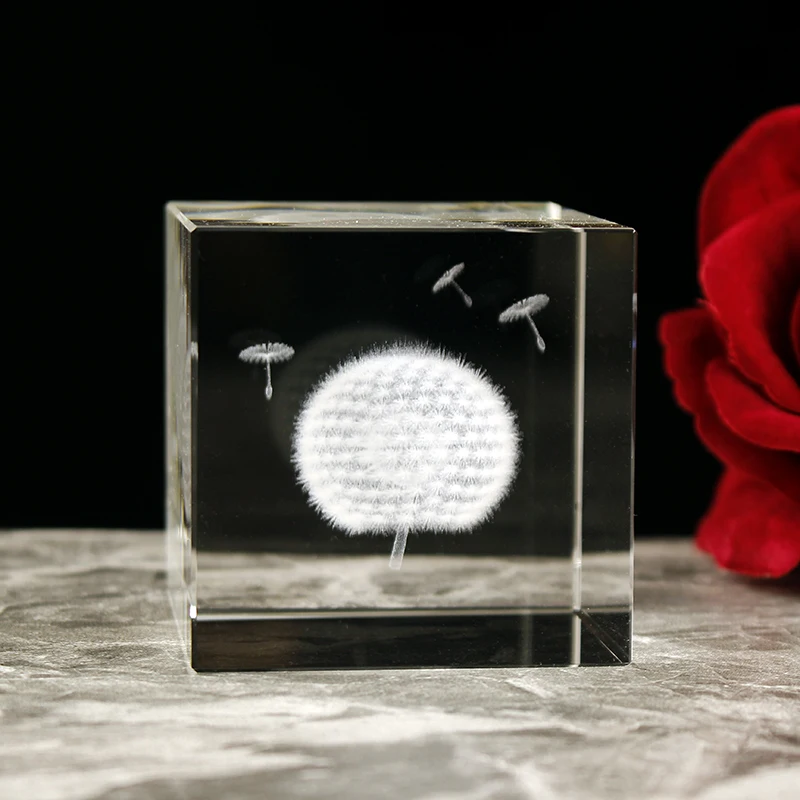 60mm 3D Lazeriu Graviruotas Kiaulpienių Kubo Kiaulpienių Miniatiūriniai Stiklo Modelis Prespapjė Dėl Namų Apdailos, Dovanos